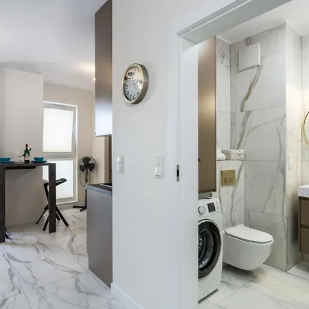 Esencja By Renters *